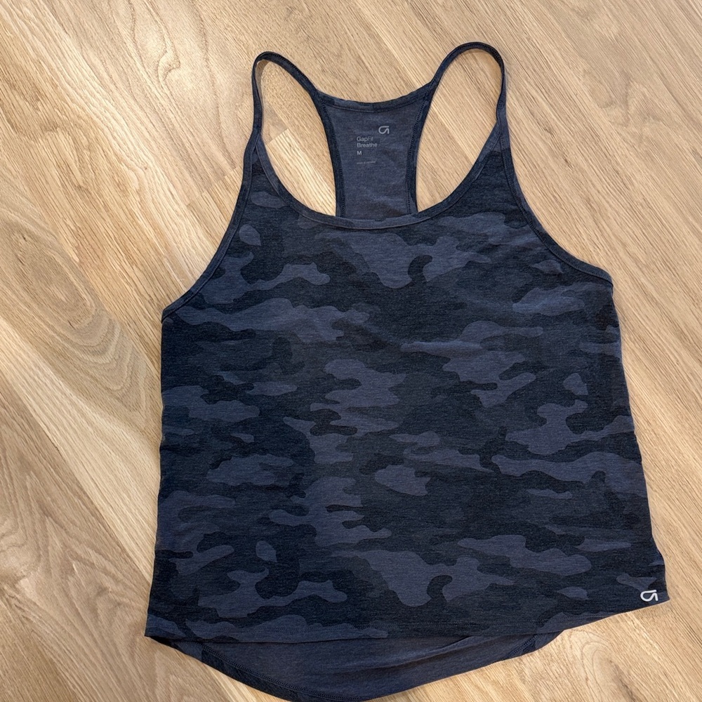 Gap GapFit Gray Camo Women's Racerback Tank Top Size Medium